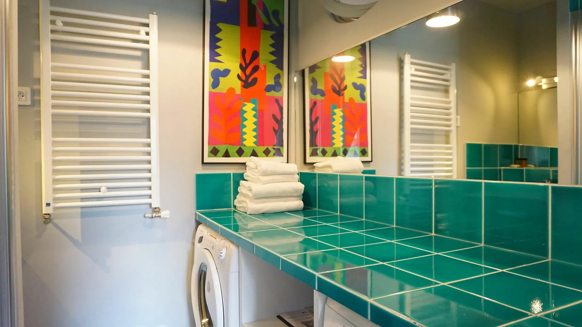 Jardin Du Luxembourg-2 Pieces 80m² -paris 6 شقة *